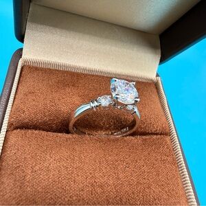 1.5CT Classic Round Cubic Zirconia Engagement Silver Ring